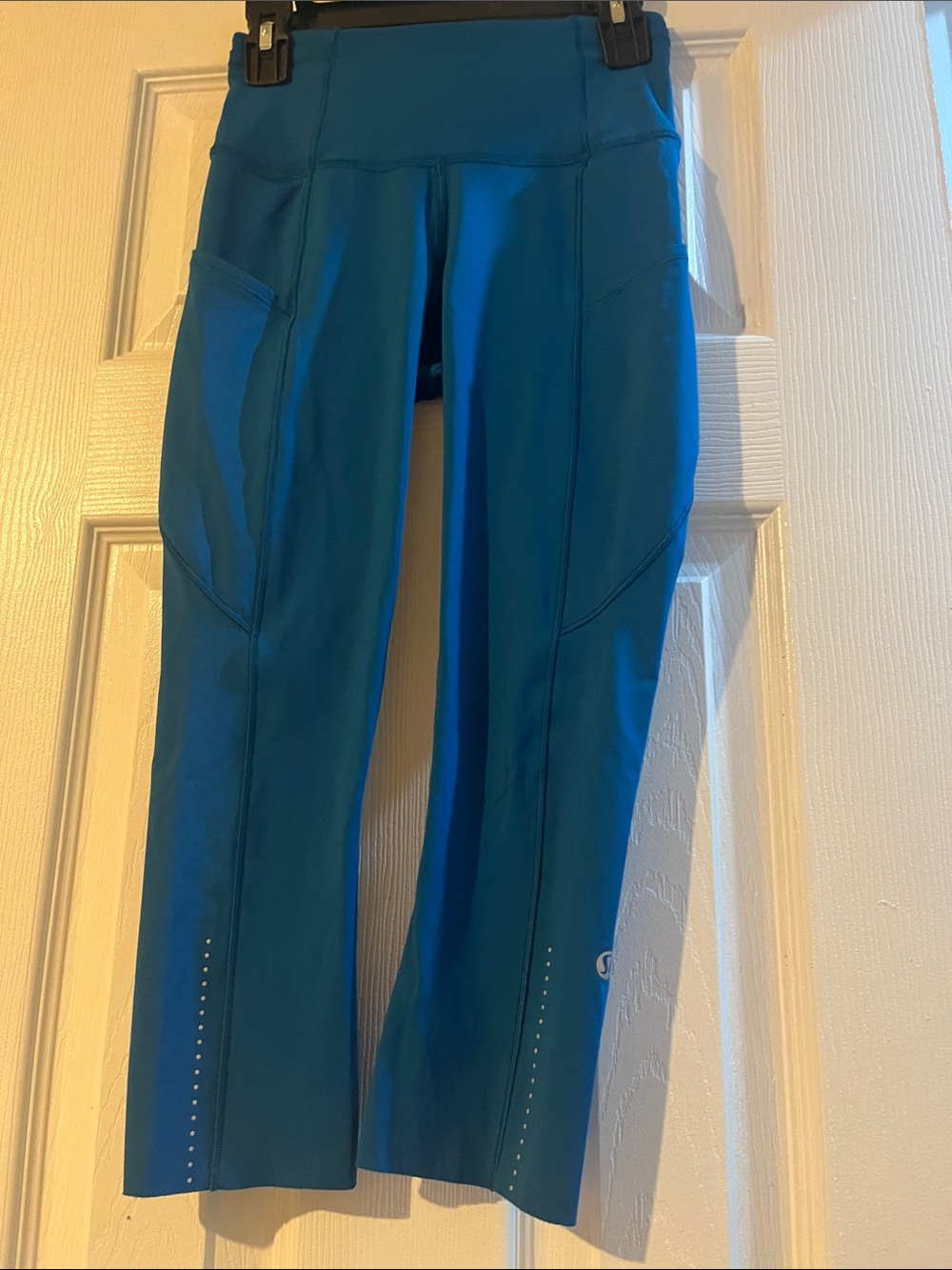LULULEMON ATHLETICA Teal Blue Leggings with Side Pockets